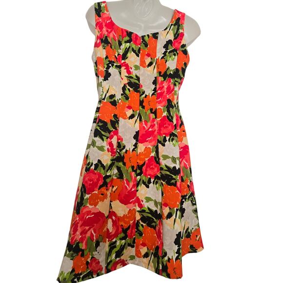 Super Cute Floral Fit and Flair Summer Dress by Ronni Nicole, Size 4P - Picture 4 of 5